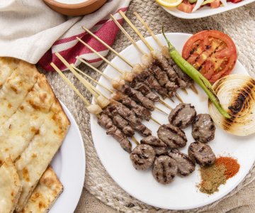 Porsiyon Şiş,Az Köfte