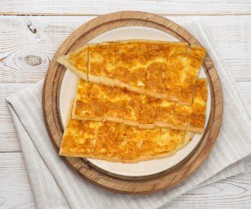 Kaşarlı Yumurtalı 1 Porsiyon